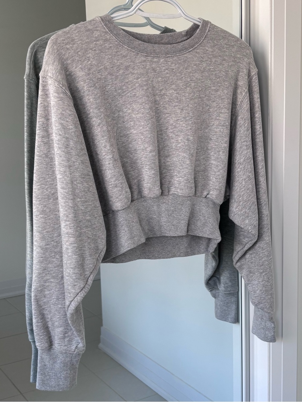 TNA AiryAF Crew Neck Cropped Sweater